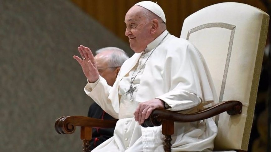 Últimas notícias sobre a saúde do Papa Francisco: evolução e boletim médico ao vivo