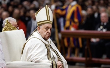 Vatican confirms two bronchoscopies for Francis and maintains reserved prognosis