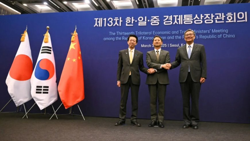China, Japón y Corea del Sur acuerdan impulsar el libre comercio en respuesta a los aranceles de EE.UU.
