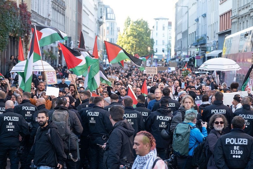 Germany advances in deportation of four foreign residents for pro-Palestine activism