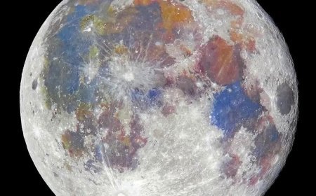 The Moon Has Color: The Artemis II Mission Reveals Its True Hidden Palette