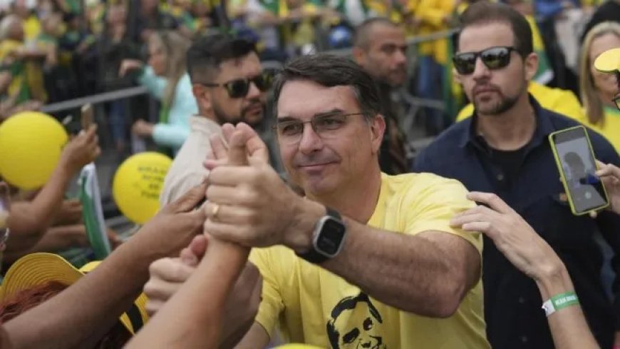 Flávio Bolsonaro challenges Daniel Vorcaro to testify before the Banco Master Parliamentary Inquiry Commission and issues a challenge: “I want him sitting on that commission to talk about his relationship with Lula and Moraes”